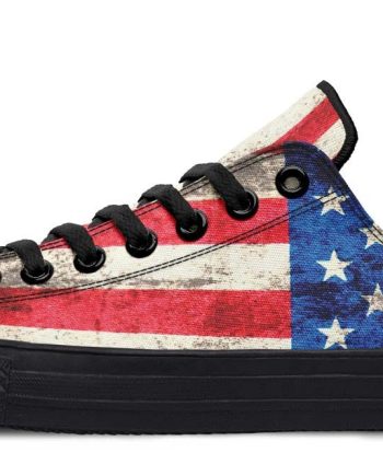 Retro American Flag Black Low-Top Sneakers - Patriotic Vintage Style